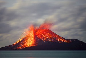Krakatoa volcan indonésie